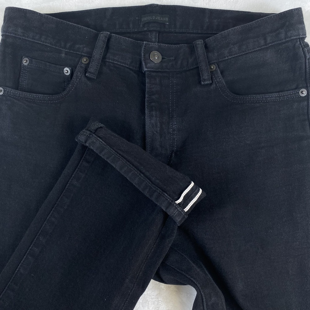 Uniqlo Jeans Men Sz 30x34 (actual 30X32) Dark Wash Selvedge‎ Denim